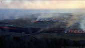 RADNICI GRADE ZAŠTITNI ZID, A VRELA LAVA HRLI KA NJIMA: Jezivi snimci sa Islanda, stanje haotično nakon erupcije vulkana (VIDEO)