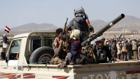 BELA KUĆA SVE POTVRDILA: Američke snage izvršile nove napade na pozicije Huta u Jemenu