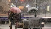 СТИЖЕ НАМ СНЕГ: Објављена дугорочна прогноза, огласио се РХМЗ и открио од ког датума нас опет стеже зима