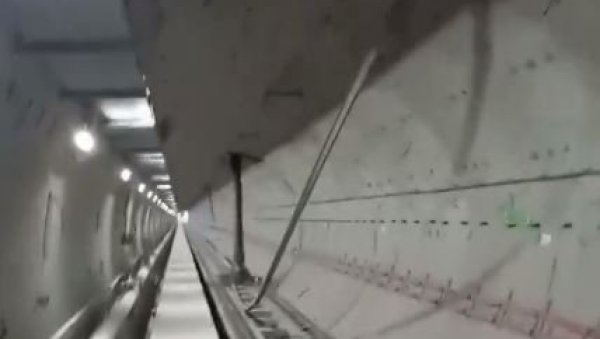 И ТО СЕ ДЕШАВА: Бушилицом случајно пробили тунел метроа (ВИДЕО)