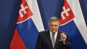 ROBERT FICO VIŠE NIJE U BOLNICI: Poznato gde je prebačen slovenački premijer koji je preživeo atentat