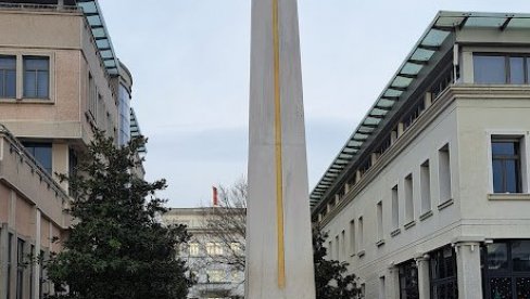 КУЧИ НЕЋЕ ВОЈВОДУ МИРКА: Траже да се споменик из центра Подгорице измести