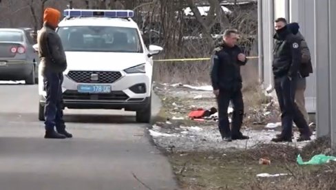 NASTAVLJEN TEROR NAD SRBIMA: Pripadnici tzv. kosovske policije pretresaju objekate u Kosovskoj Mitrovici (VIDEO)