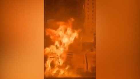 КАО У САМОМЕ ПАКЛУ: Стравичан пожар у Монголији, погинуло и неколико ватрогасаца (ВИДЕО)