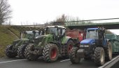 TRAKTORIMA PROTIV  DIKTATA IZ BRISELA: Posle Francuske i Nemačke i u Italiji poljoprivrednici zauzeli puteve i ne odustaju