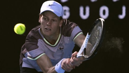 PREKINUT NEVEROVATAN NIZ: Siner uradio nešto što se na Australijan openu nije desilo 18 godina