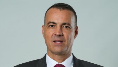 BIO JE I DOBITNIK OKTOBARSKE NAGRADE: Evo ko je Ivan Manojlović, novi gradonačelnik Kruševca