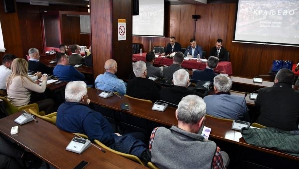 ЈАЧАЊЕ ПРИВРЕДНЕ САРАДЊЕ: Састанак српских и црногорских привредника у Краљеву