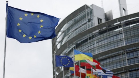НИ РЕЧ О ЗАБРАНИ ГЛАСАЊА СРБИМА НА КиМ: У Европском парламенту данас резолуција о изборима у нашој земљи, премијерка указала