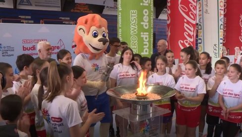 UPALILI I „PLAMEN PRIJATELJSTVA“: „Sportske igre mladih Srbije“ održane danas u Ćupriji(FOTO)