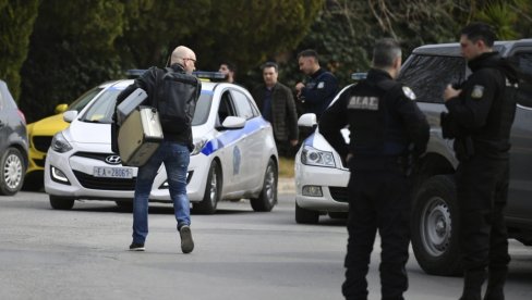 TRI BOMBAŠKA NAPADA: U Grčkoj privedeno šest osoba zbog povezanosti sa terorističkom grupom