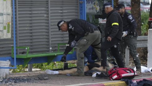 TERORISTIČKI NAPAD U IZRAELU: Pucao na autobuskoj stanici, ima ranjenih