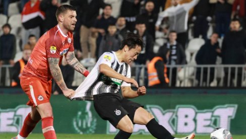 ПАРТИЗАНОВ ВЕЗИСТА ЈУНГ ЏУН - ГОХ ПРЕЗАДОВОЉАН НОВОМ СРЕДИНОМ: У Кореји навијају за црно-беле