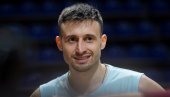 ХАЈДЕ ДА ПОНОВИМО ОНО! Алекса Аврамовић има једну жељу - и за гробаре, и за делије, и за све друге који воле кошарку