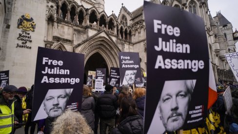 АСАНЖА ХТЕЛА ДА УБИЈЕ ЦИА: Сви детаљи са првог дана саслушања поводом случаја оснивача Викиликса