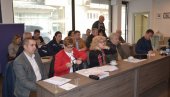 ПОВЕРЕЊЕ КЉУЧНО ЗА УНАПРЕЂЕЊЕ СЛОБОДЕ МЕДИЈА: У Врању одржан један од најпосећенијих састанака Сталне радне групе за безбедност новинара