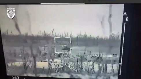 POJAVIO SE SNIMAK NEUNIŠTIVOG TENKA: T-90 preživeo dva direktna pogotka iz ATGM Stugna-P i udar drona i nastavio misiju (VIDEO)