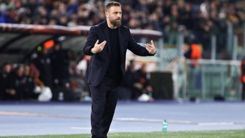 LEGENDA ROME PREUZELA KLUB IZ 19. VEKA! Danijele de Rosi ima novi posao