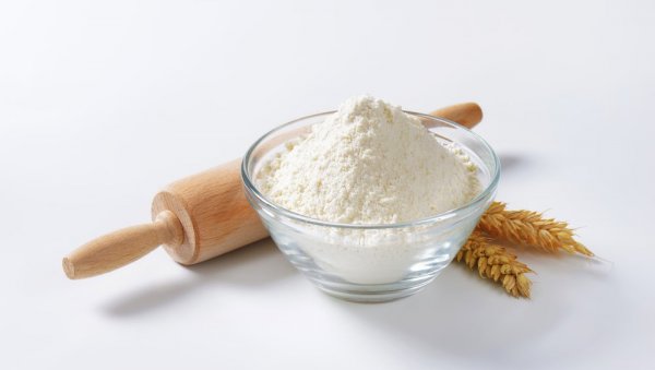 РЕШАВАМО НЕДОУМИЦУ: Да ли да користите оштро или глатко брашно за припрему јела?
