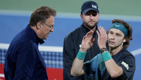 KAKVA ŠALA, TENISU JE POTREBAN VAR! Ruska teniserka se oglasila nakon diskvalifikacije Rubljova