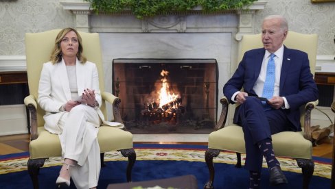 VAŽAN SASTANAK MELONIJEVE I BAJDENA: Poznato o čemu su razgovarali predsednik SAD i premijerka Italije
