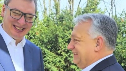 OVO IH JE NASMEJALO DO SUZA: Vučić sa Orbanom odgovara na pitanja u igri ili ili (VIDEO)