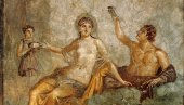 БОГАТИ СТАРИ РИМЉАНИ МИРИСАЛИ СУ НА ПАЧУЛИ: Археолози открили 2.000 година стару бочицу за парфем (ФОТО)