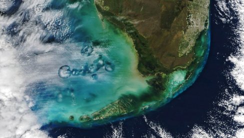 НАСА СНИМИЛА „РУПУ У НЕБУ“: Чудни кружни феномени примећени изнад Мексичког залива (ФОТО)