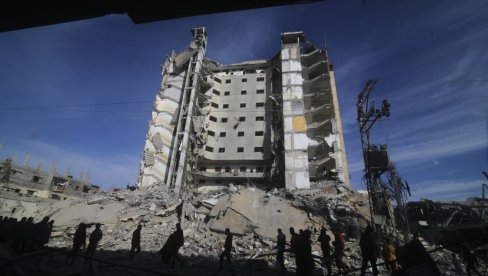 MEĐU STRADALIMA NAJVIŠE DECE I ŽENA: Izrael bombardovao kuće u Gazi
