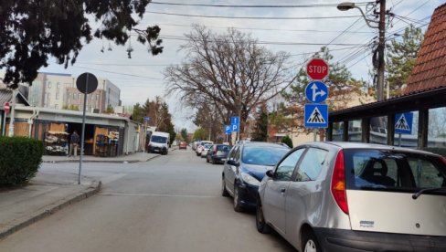 U BORČI VOZAČIMA NAPISANO 20 KAZNI: Pojedini vozači ne poštuju novu signalizaciju u tri palilulske ulice koje su postale jednosmerne