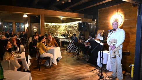 ЛЕКОВИТИ СТИХОВИ ЗА УНУ: Хуманитарно поетско-музичко вече у Краљеву