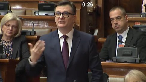 ЈОВАНОВ ОПОЗИЦИЈИ: Оскаре добијају људи који траже да странци одлучују у Србији