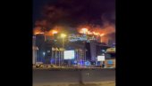 JEZIV SNIMAK IZ MOSKVE: Pucnjava i eksplozije,  velika koncertna sala gori! (VIDEO)