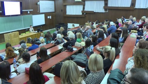 STRUČNI SKUP ZA PROSVETNE RADNIKE: Na Fakultetu pedagoških nauka u Jagodini (FOTO)