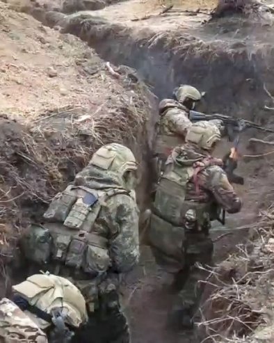 RASPADA SE FRONT U DNR: Ukrajinski mediji - Ruski prodor iza novih linija odbrane i minskih polja primorao VSU na povlačenje (VIDEO)