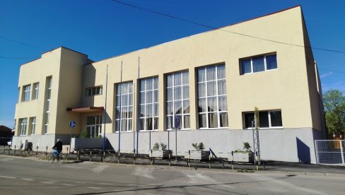 ZA JUBILEJ NOVO RUHO: Paraćinska OŠ Radoje Domanović u znaku povratka u matičnu zgradu