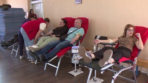 ПРИКУПЉЕНЕ 83 ЈЕДИНИЦЕ КРВИ: Акција добровољног давалаштва у Јагодини