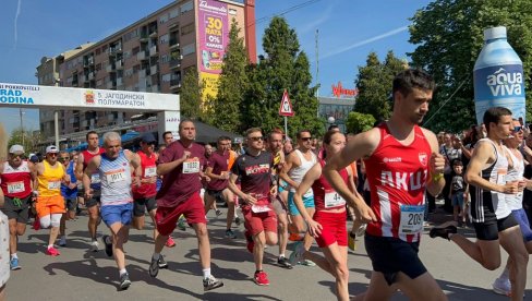 RUS BEZ PREMCA: Vjačeslav Sokolov oborio rekord jagodinskog polumaratona (FOTO)