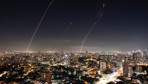 ПОСЛЕ НАПАДА ИРАНА: Израел чека на тренутак за освету, Техеран упозорио Вашингтон да се не меша (ФОТО)