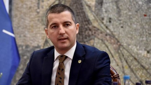NOVA SRAMOTA: Dva crnogorska poslanika u PS NATO glasali za tzv. Kosovo - bruka Alekse Bečića!