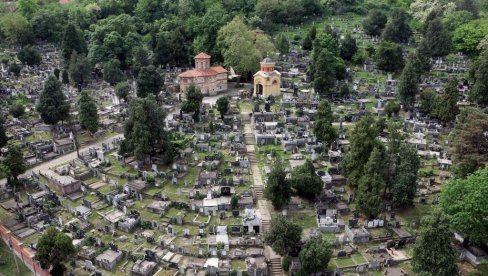 SVOJE PRETKE PREPUSTILI NEMARU I ZABORAVU: Staro smederevsko groblje kao svedok istorije zaslužuje mnogo više od današnjeg izgleda