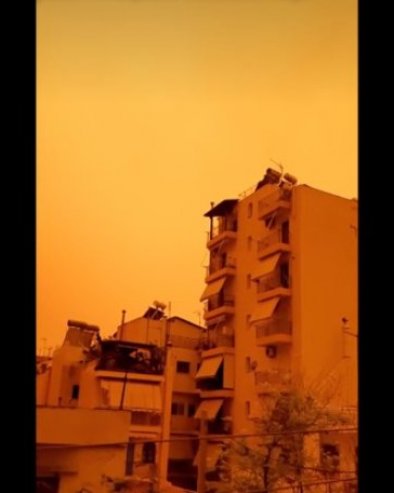 MARS NA ZEMLJI: Pogledajte kako izgleda Atina posle saharske oluje (VIDEO)