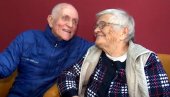 МАТИЧАРКА ОВО ЈОШ НИЈЕ ВИДЕЛА: Босиљка (82) и Синиша (86) се венчали у старачком дому - имају и савет за младе