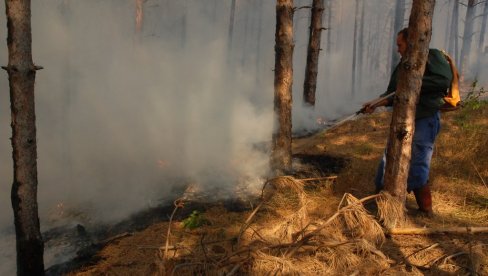 ZAJEDNO PROTIV POŽARA: Kraljevčani prvi u Srbiji finansiraju dobrovoljna vatrogasna društva