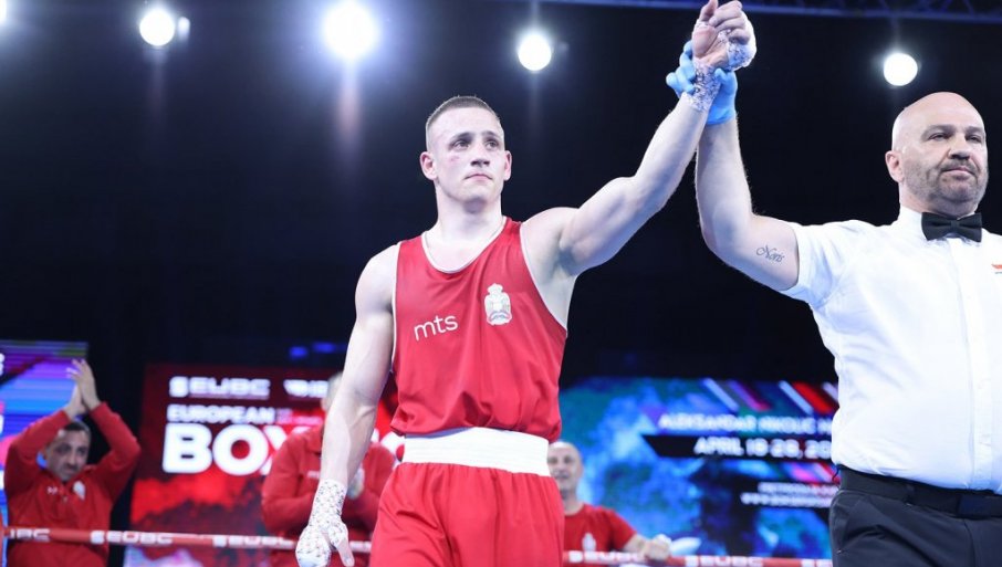 NOVA ZLATNA MEDALJA ZA SRBIJU: Jovan Nikolić šampion Evrope u boksu (FOTO)
