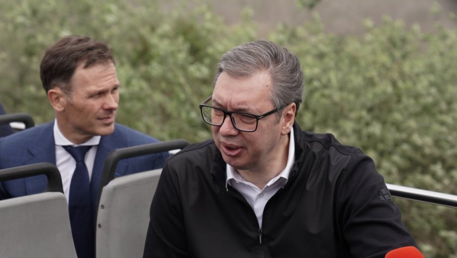 BEOGRAD DOBIJA PRAVE GOLF TERENE Vučić: Imaćemo i akvatik park - uradili smo čudo i u boksu