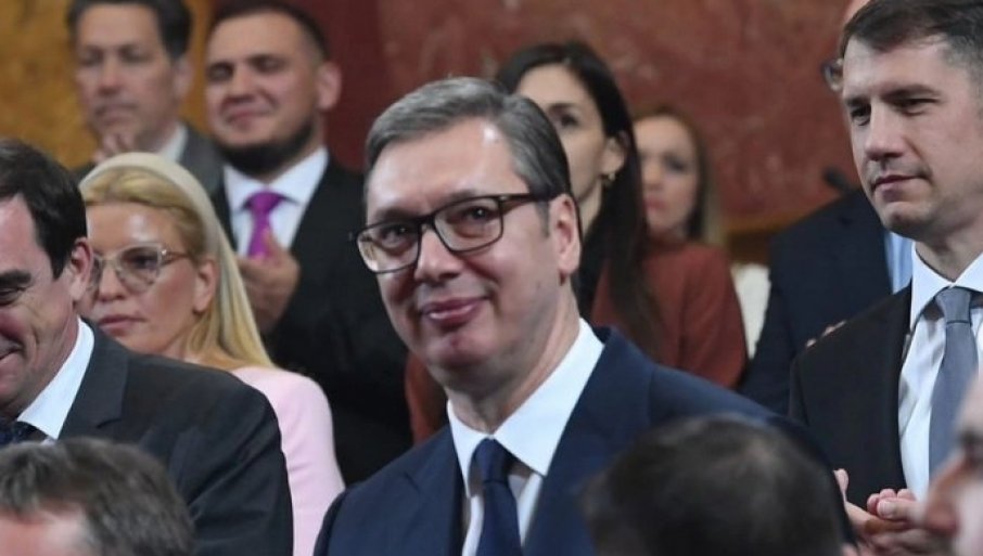 "PRED NAMA SU VELIKI I TEŠKI ZADACI": Predsednik Vučić čestitao novim ministrima Vlade Srbije (FOTO)
