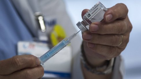 НАЈНОВИЈА АНАЛИЗА КОВИД-19 ВАКЦИНА: Спасиле мање живота него што се провибитно мислило