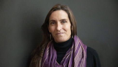 TUŽNOM TIGRU GONKUR PO IZBORU SRPSKIH STUDENATA: Roman Než Sino govori o ličnom iskustvu sa incestom