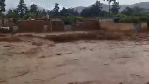 VELIKA KATASTROFA U AVGANISTANU: U poplavama poginulo više stotina ljudi, uglavnom žena i dece (VIDEO)